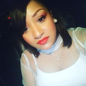 Meet your Posher, Deidre